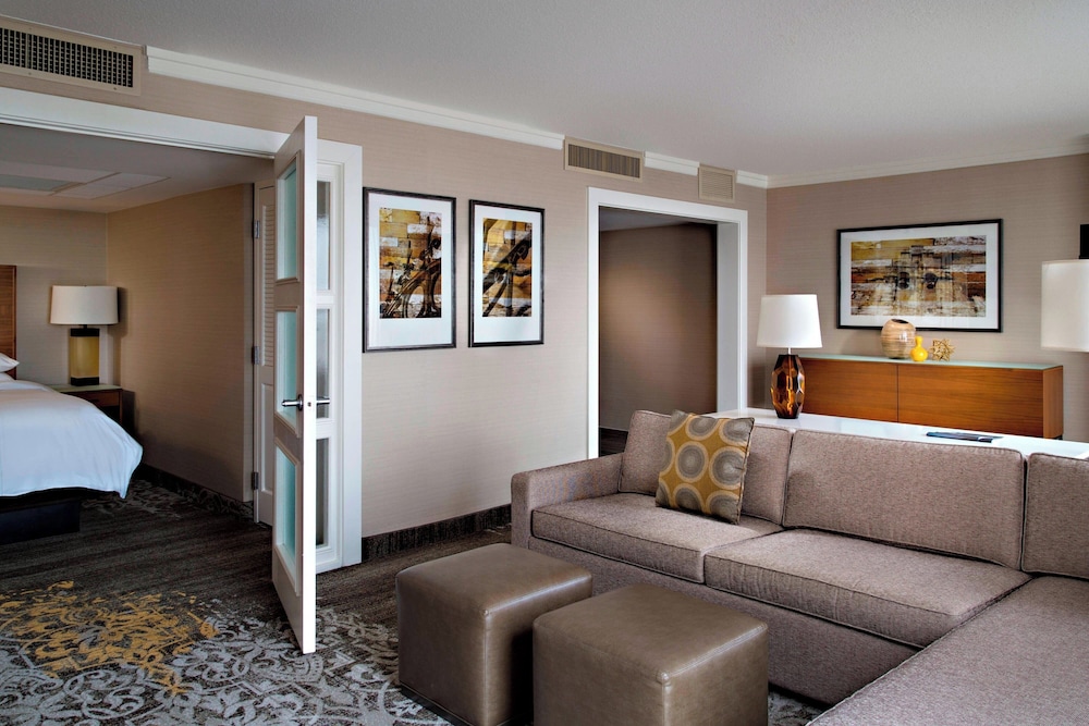 Marriott San Antonio Riverwalk - photo 17