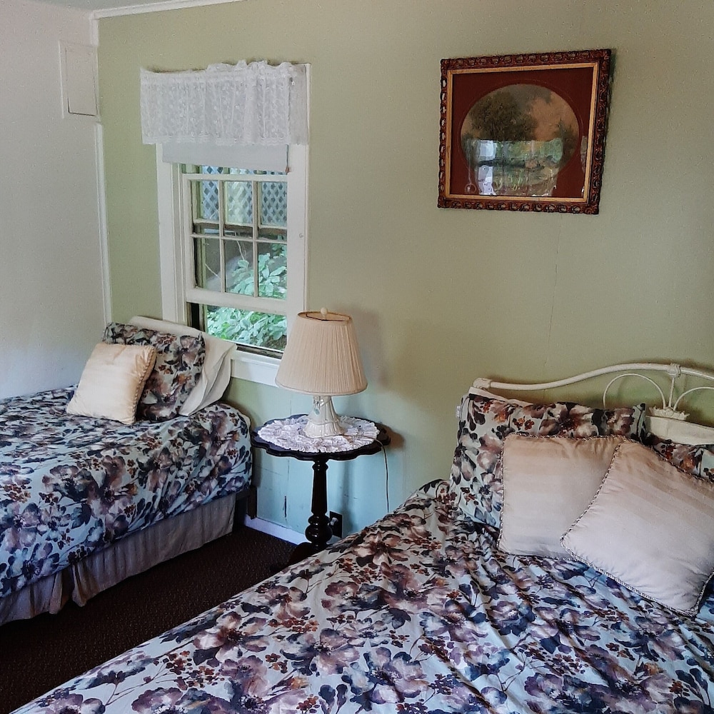 The Inn at Starlight Lake - photo 17
