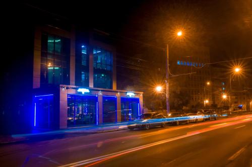 Hotel Aqua — hotel in Targu Jiu