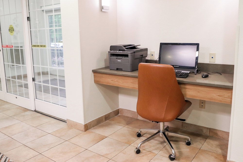Candlewood Suites Richmond Airport by IHG - photo 72
