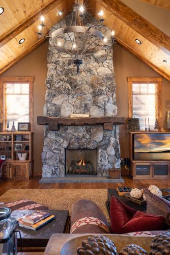 Luxury 4BD Located at Old Greenwood - photo 2