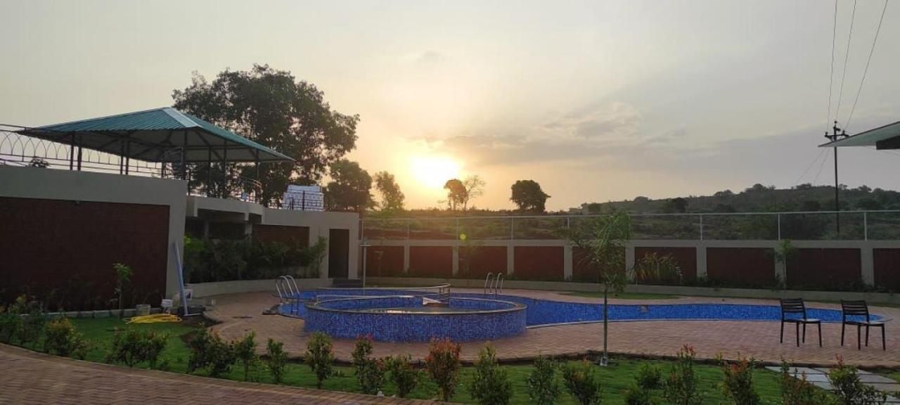 D Clouds Pure Veg Gaganbawada - last minute hotel in Kolhapur
