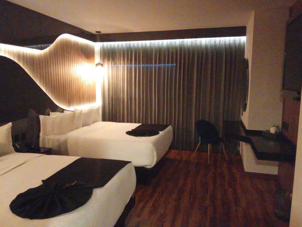 Hotel Yoru — Queretaro — photo 5