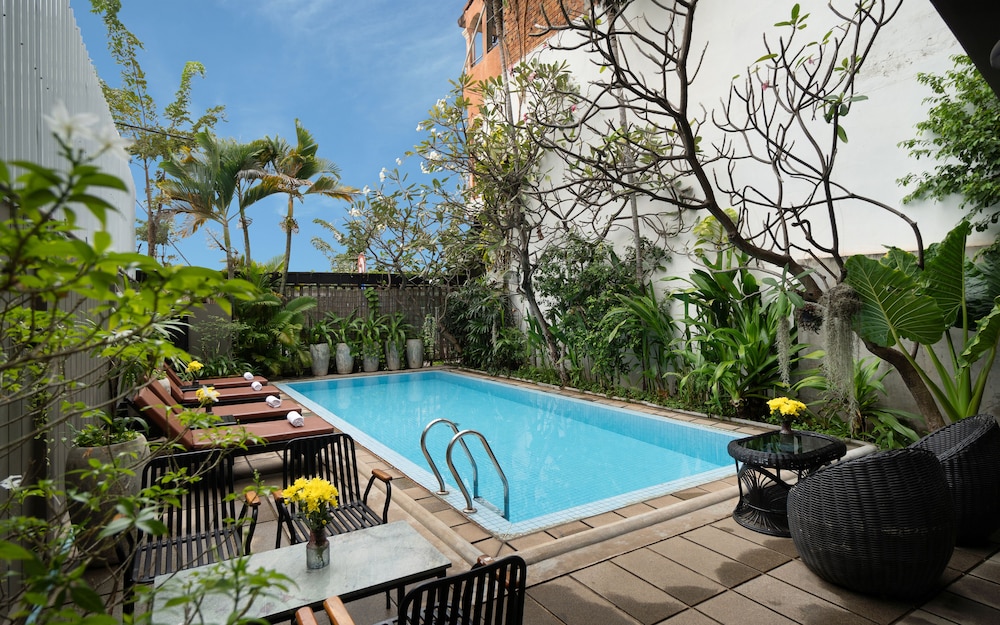 Dusit Hotel Siem Reap — 4-Star Luxury Hotel in Siem Reap, Cambodia