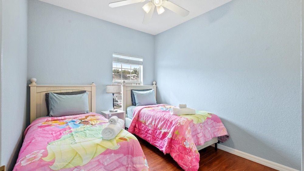 Coral Cay Resort #4 4 Bed 3 Baths Townhome - photo 10