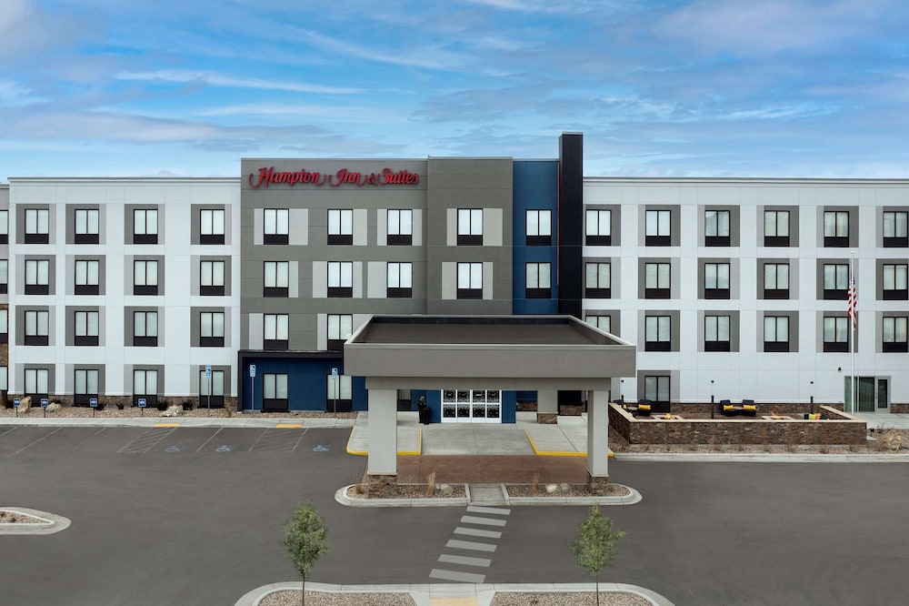 Hampton Inn & Suites Rapid City Rushmore - photo 63