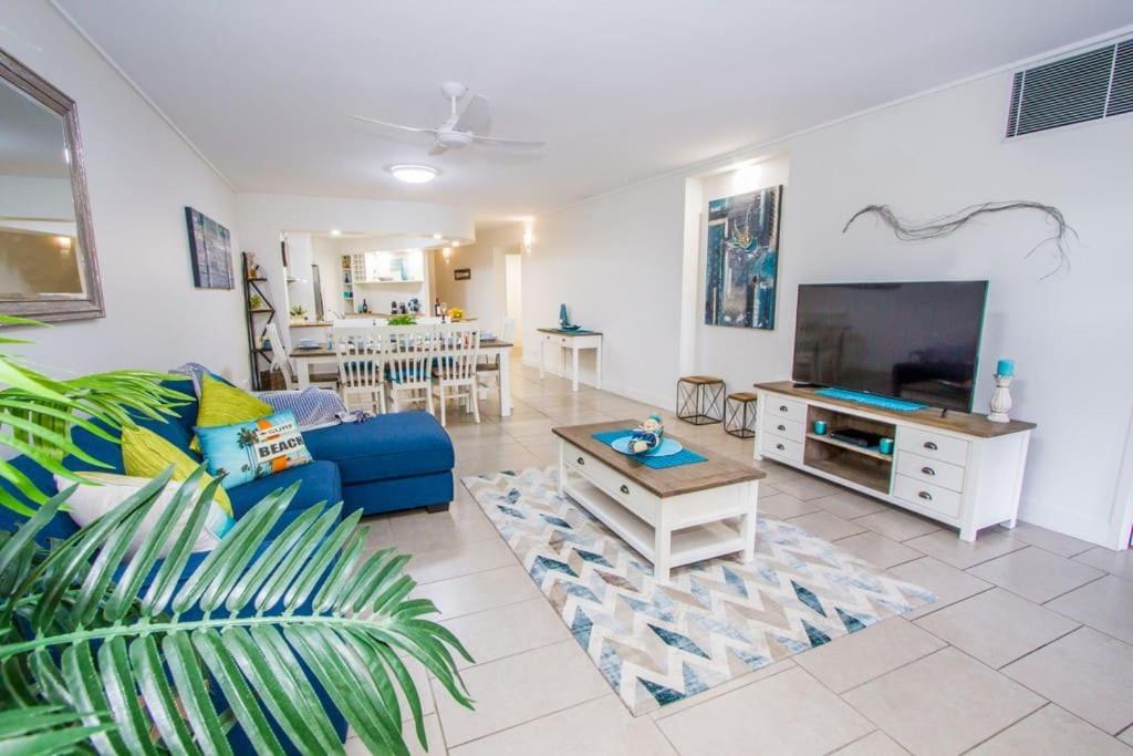 Coral Sands Your Poolside Beach Escape in Agnes Water — hotel in Agnes Water