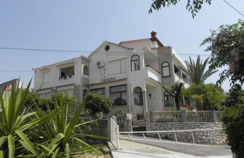 Apartments by the sea Barbat Rab 22564 — 4-Star Luxury Hotel in Rab, Croatia