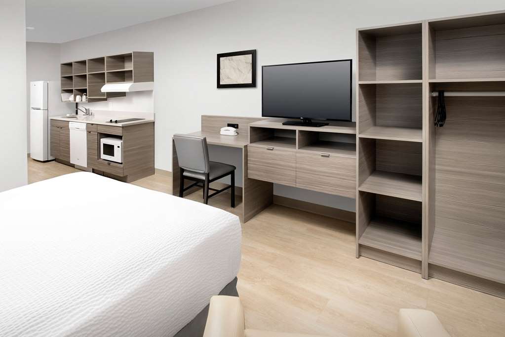 WoodSpring Suites Seattle Tukwila - photo 12