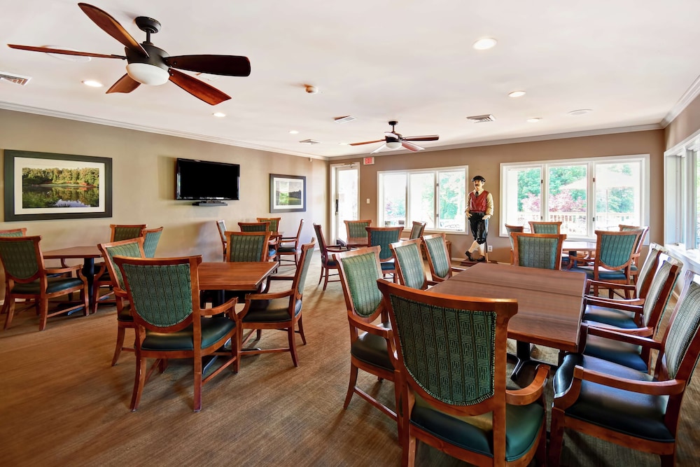 Embassy Suites Greenville Golf Resort & Conference Center - photo 36