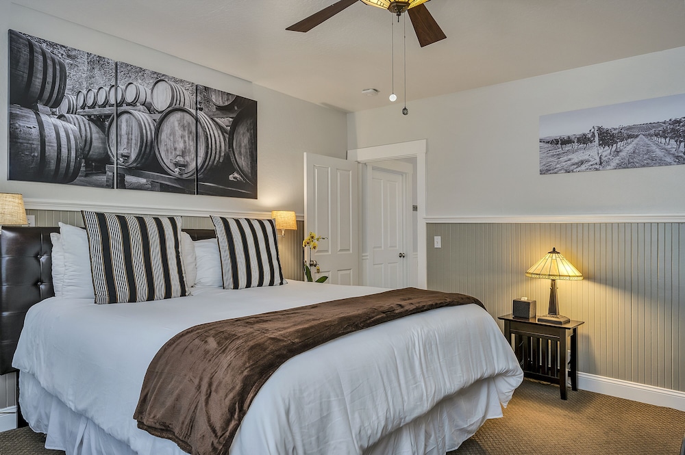 Craftsman Inn - photo 18