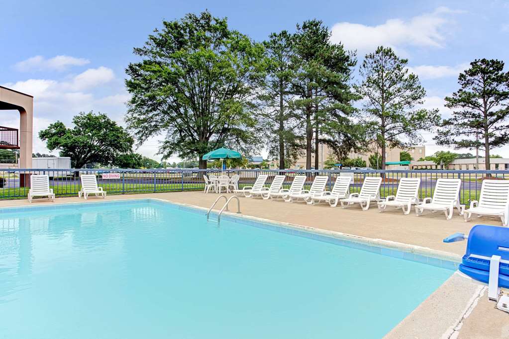 Days Inn by Wyndham Wilson - photo 8