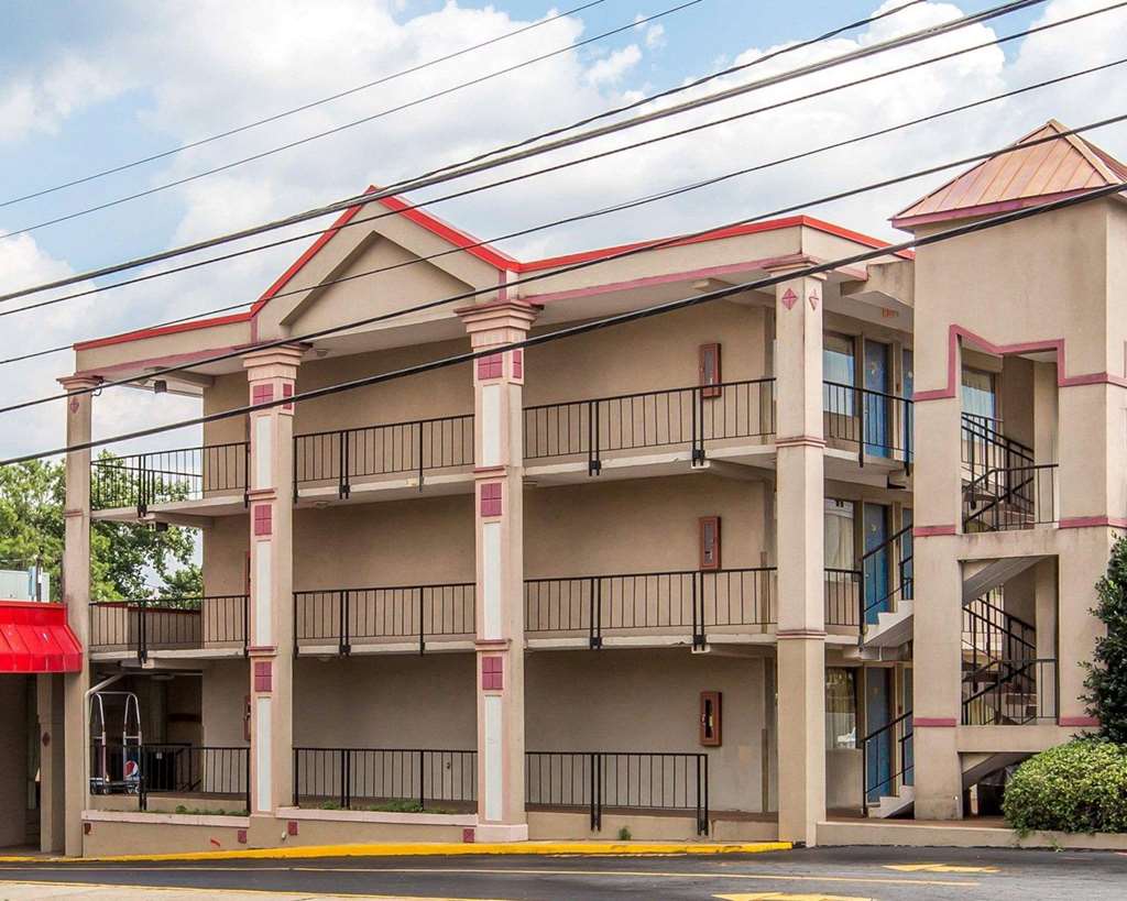 Econo Lodge Atlanta College Park - photo 4
