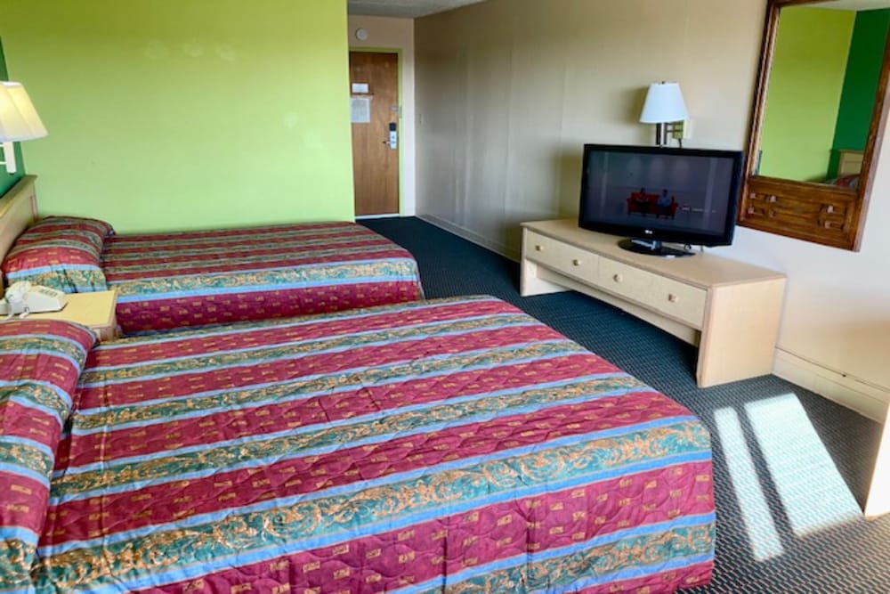 Red Carpet Inn & Suites Lima - photo 30