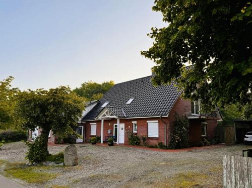 Ostseehuus Apartment I — 4-Star Luxury Hotel in Steinbergkirche, Germany