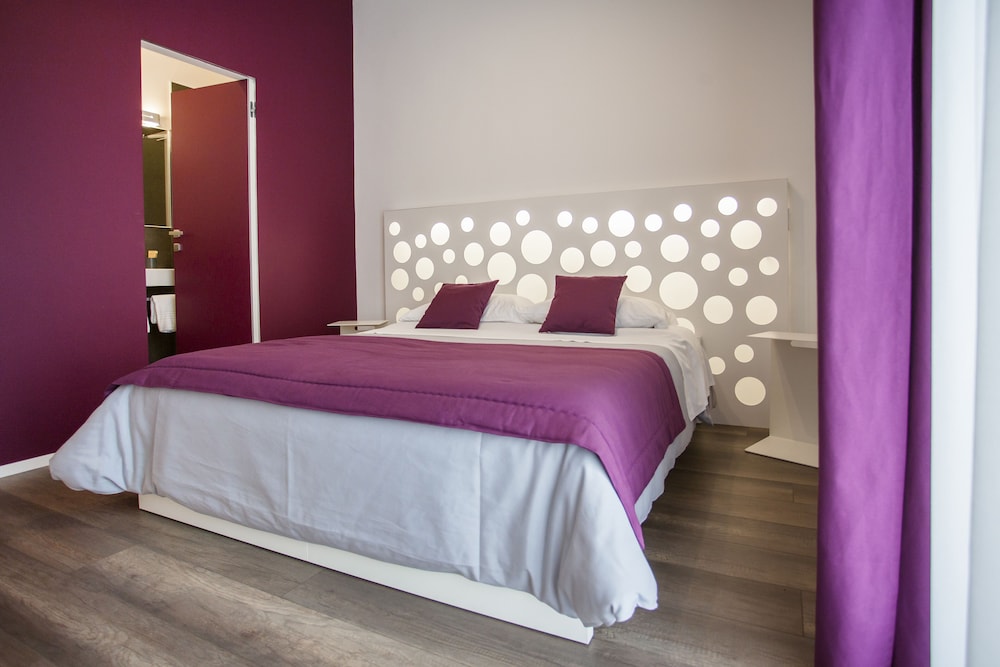 Dimora Mefite Camere Con Bagno Privato E Self Check In — Matera