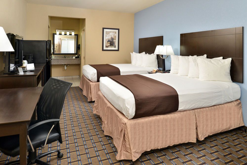 Quality Inn & Suites Carrizo Springs North - featured photo