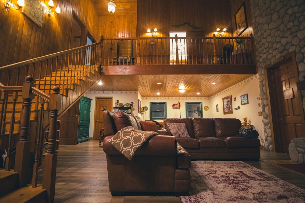 Tucker Peak Lodge - photo 41