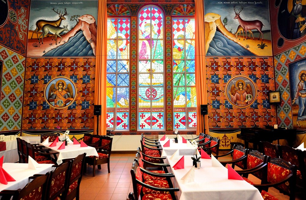 Hotel Golden Dome Iisalmi — 4-Star Luxury Hotel in Iisalmi, Finland