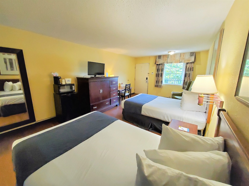 Days Inn by Wyndham Towson - photo 5