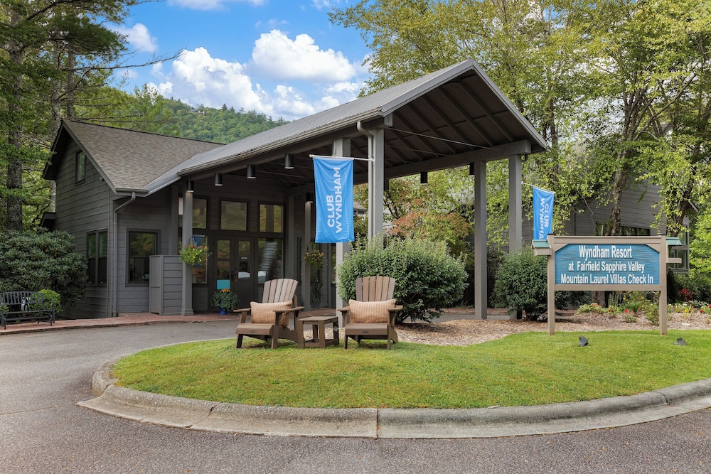 Wyndham Resort at Fairfield Sapphire Valley in Asheville, United States