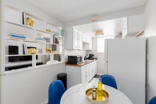Maple Heights Gem Libby Unit 1 — 4-Star Luxury Hotel in Maple Heights, United States