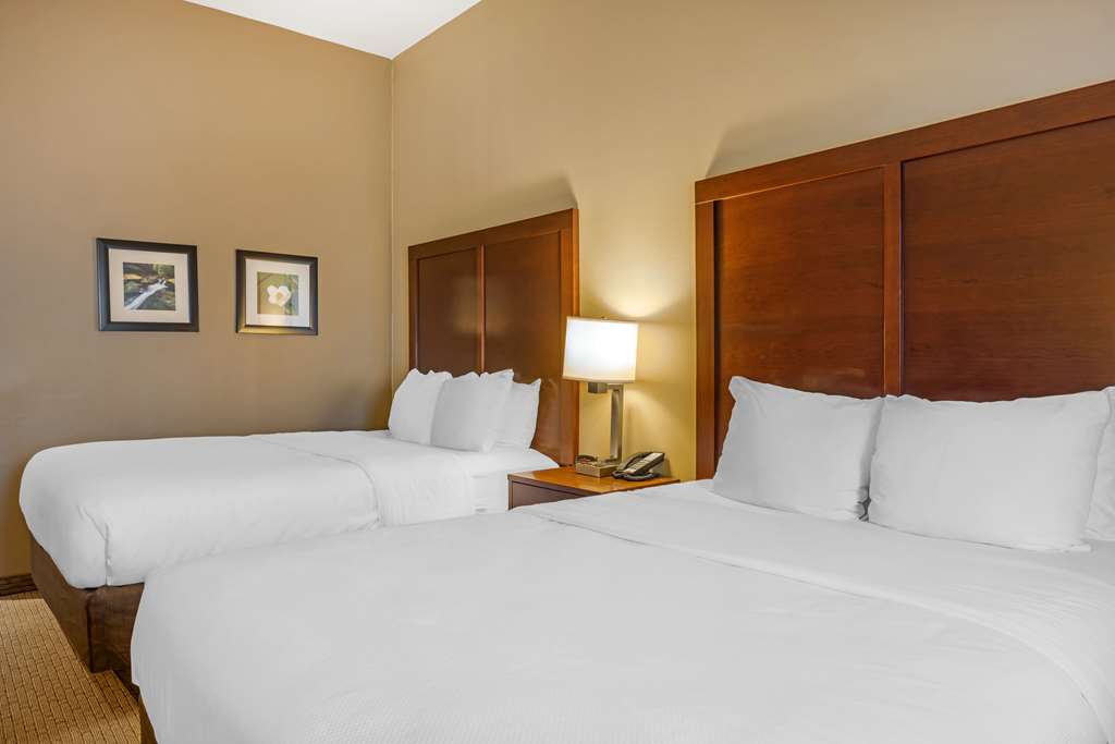 Comfort Inn & Suites at CrossPlex Village - photo 23