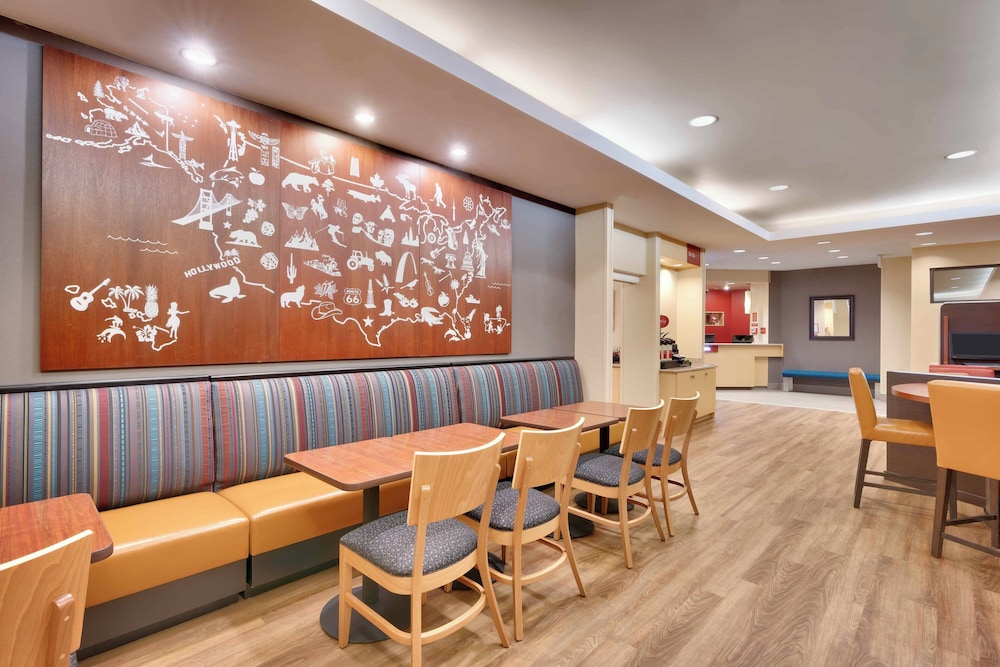 TownePlace Suites by Marriott Elko - photo 2