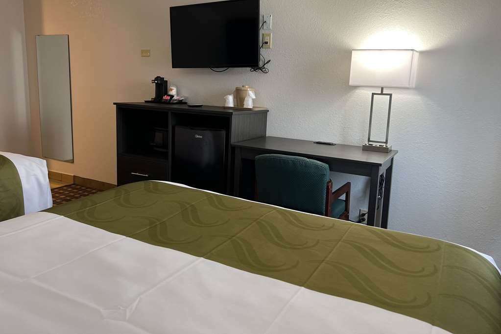 Quality Inn & Suites Louisville East - photo 33