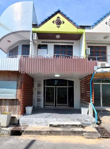 Nathamon House Hatyai — 4-Star Luxury Hotel in Hat Yai, Thailand