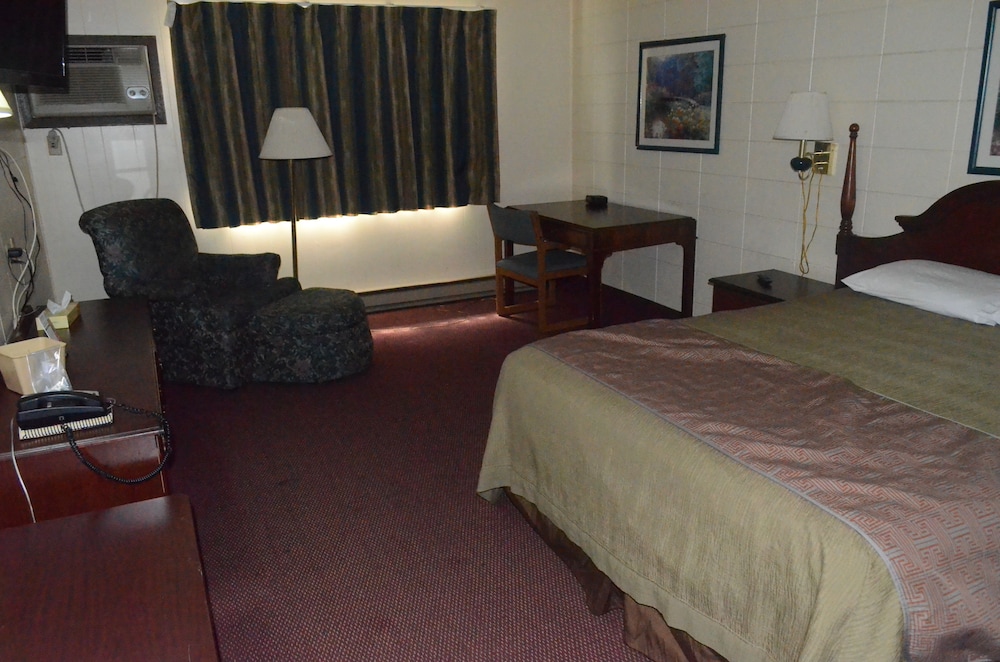Grand Inn Fargo - photo 8