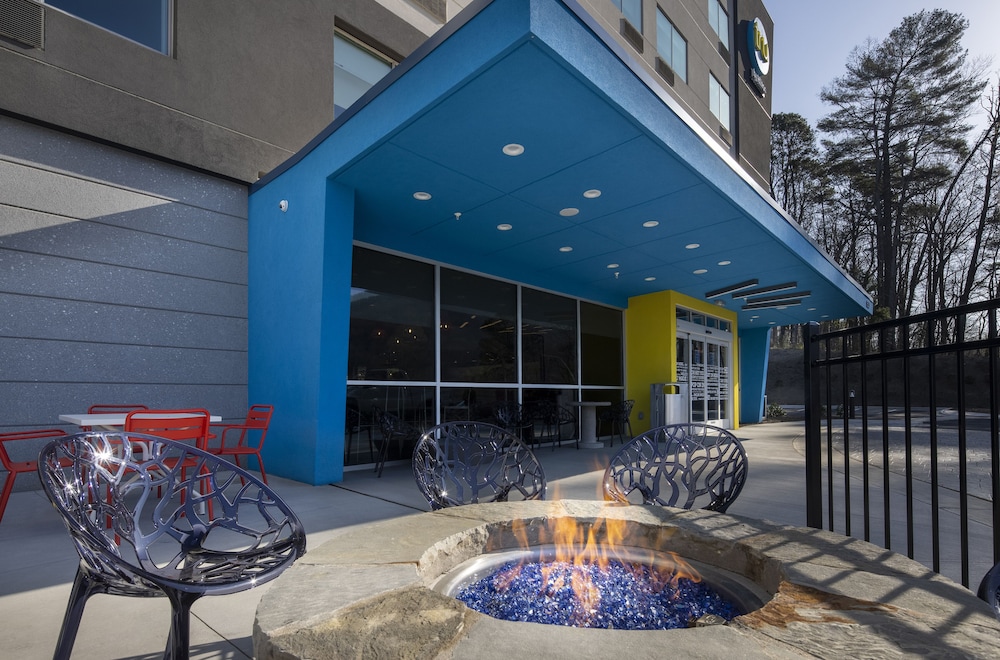 Tru by Hilton Asheville Blue Ridge Parkway - photo 71