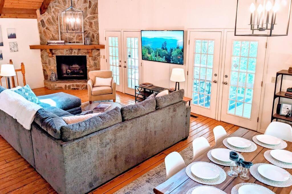 Hester Gap Wineries at Hiking Dahlonega Helen in Cleveland, United States