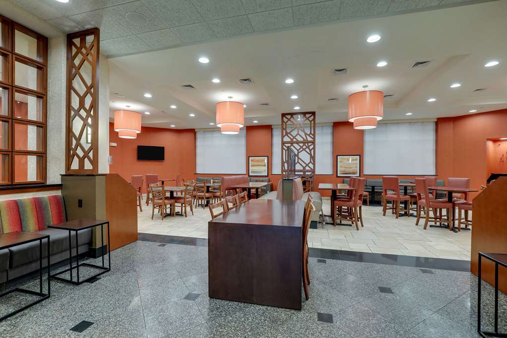 Drury Inn & Suites Charlotte Northlake - photo 8