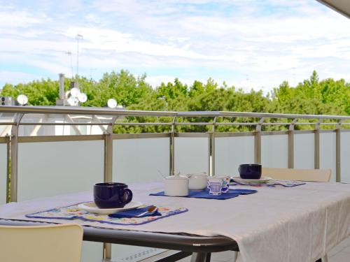 Apartment Mare 3 by Interhome — 4-Star Luxury Hotel in Lignano Sabbiadoro, Italy