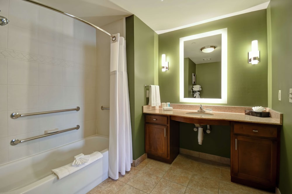 Homewood Suites by Hilton at The Waterfront - photo 40