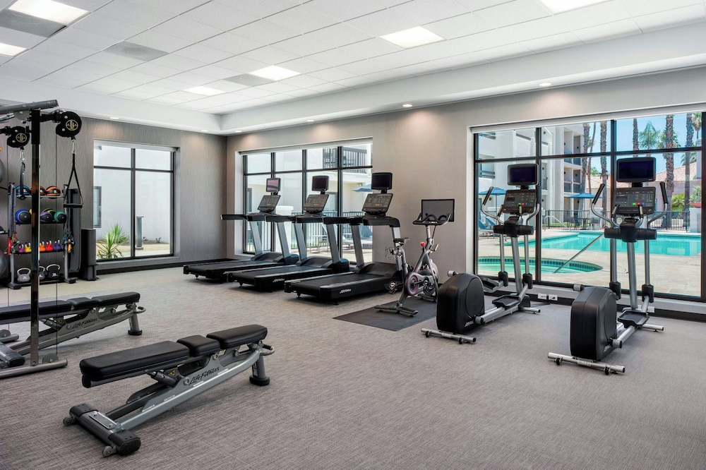 Courtyard By Marriott Palm Springs - photo 22