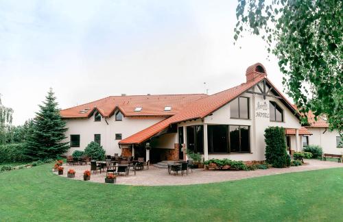Hotel Jasmin — Poznan