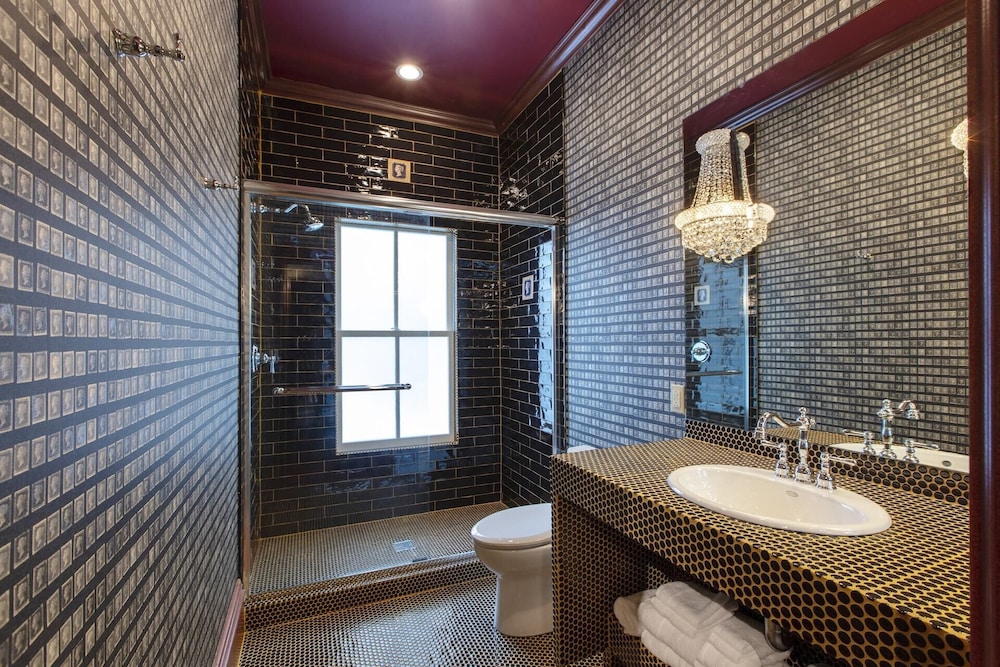 The Roxbury - photo 231