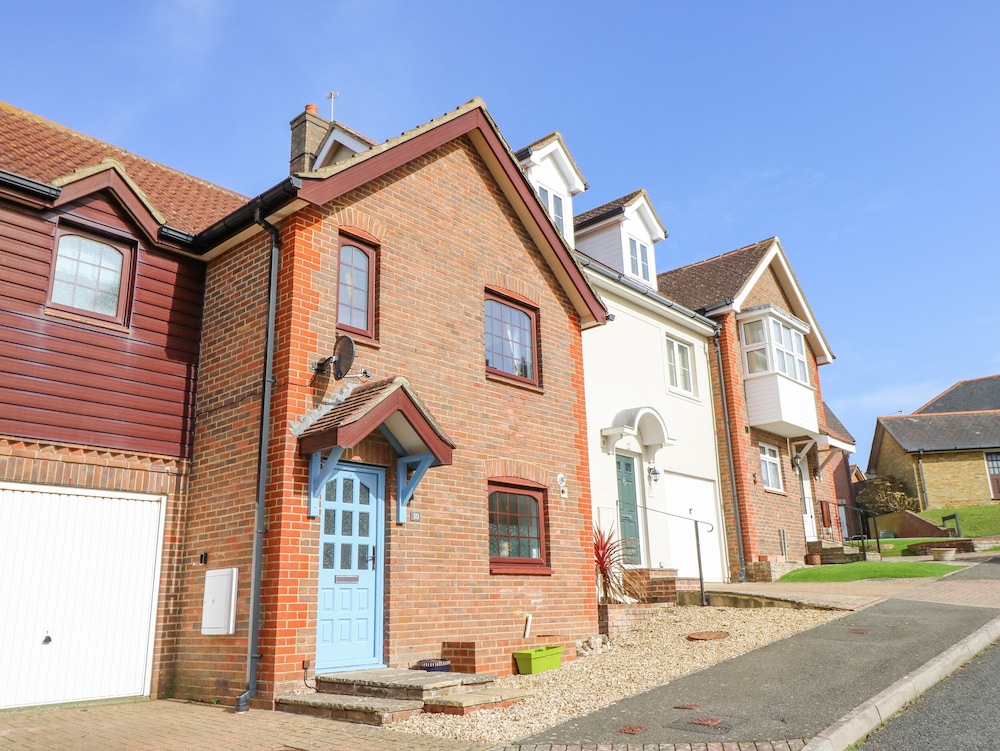 Tennyson View in Totland, United Kingdom