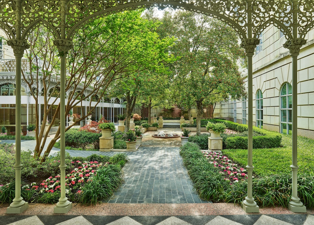 Hotel Crescent Court - photo 65
