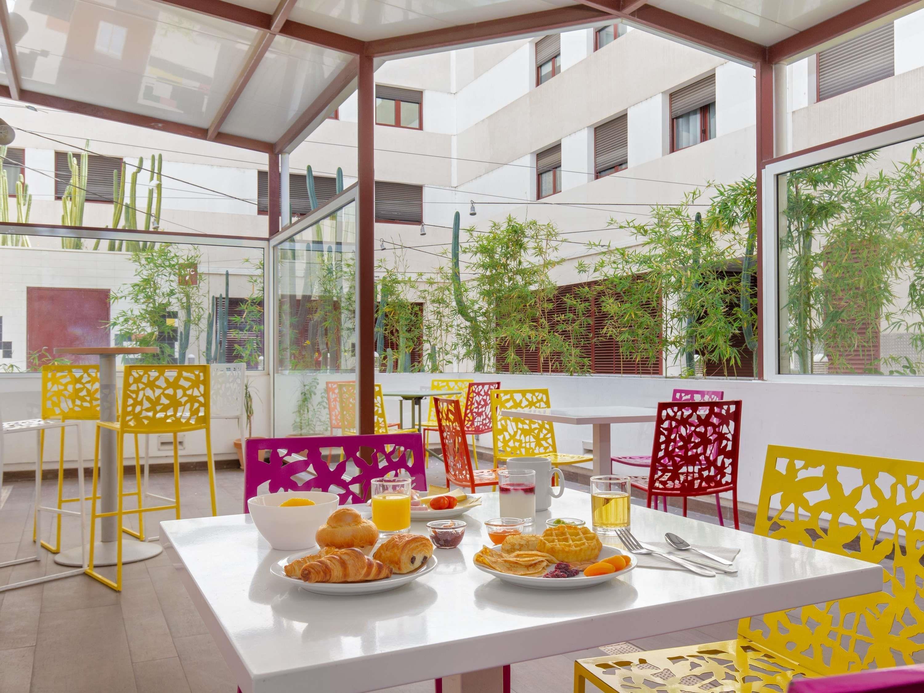 Novotel Suites Perpignan Mediterranée — 4-Star Luxury Hotel in Perpignan, France