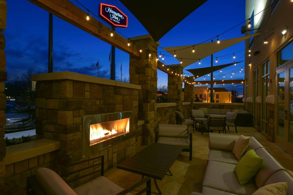 Hampton Inn Lumberton - photo 41
