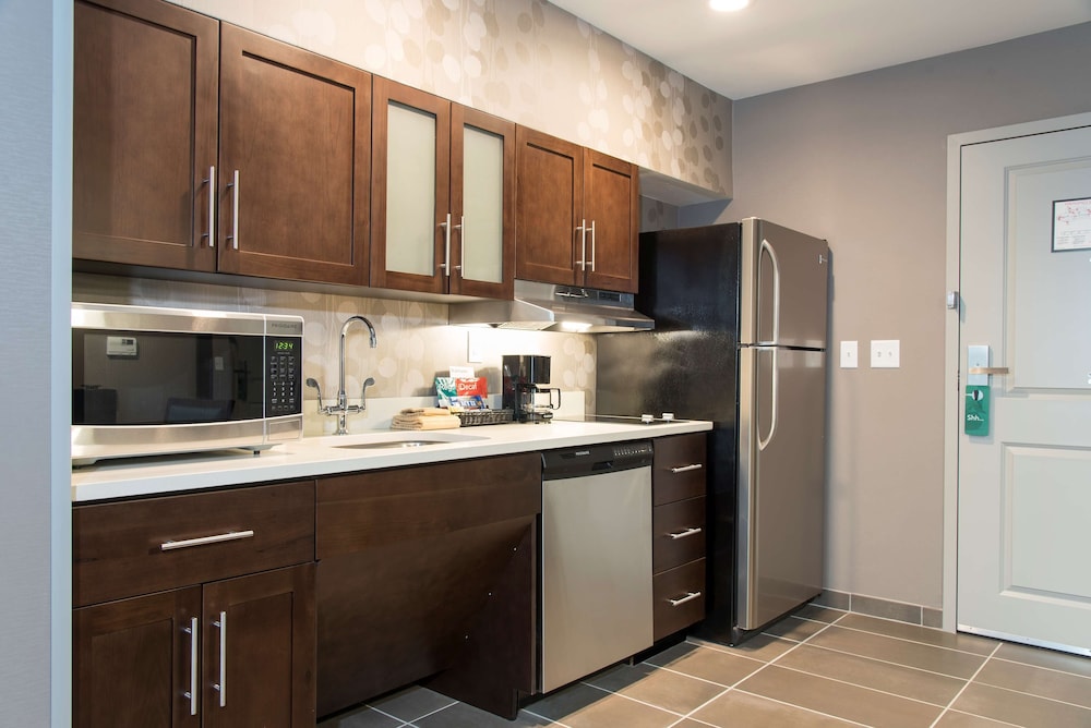 Homewood Suites by Hilton Cleveland Sheffield - photo 22