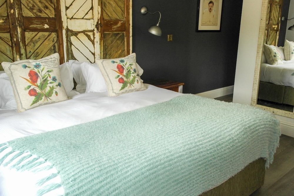The Bunk Inn - carbon neutral hotel in Thatcham