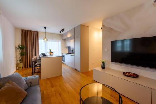Azure apartment — Metkovic — photo 4