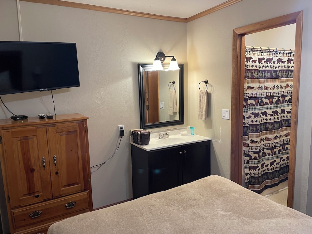 Hunter's Friend Resort - photo 46