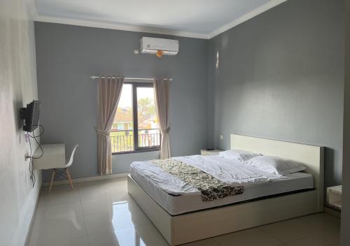 Cemara Guest House Syariah Kertajati — 4-Star Luxury Hotel in Majalengka, Indonesia