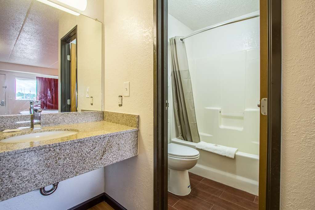 Motel 6 Ashland OH - photo 20
