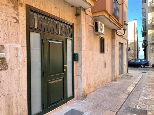 Appartamento Cosy Centro Storico — 4-Star Luxury Hotel in Barletta, Italy